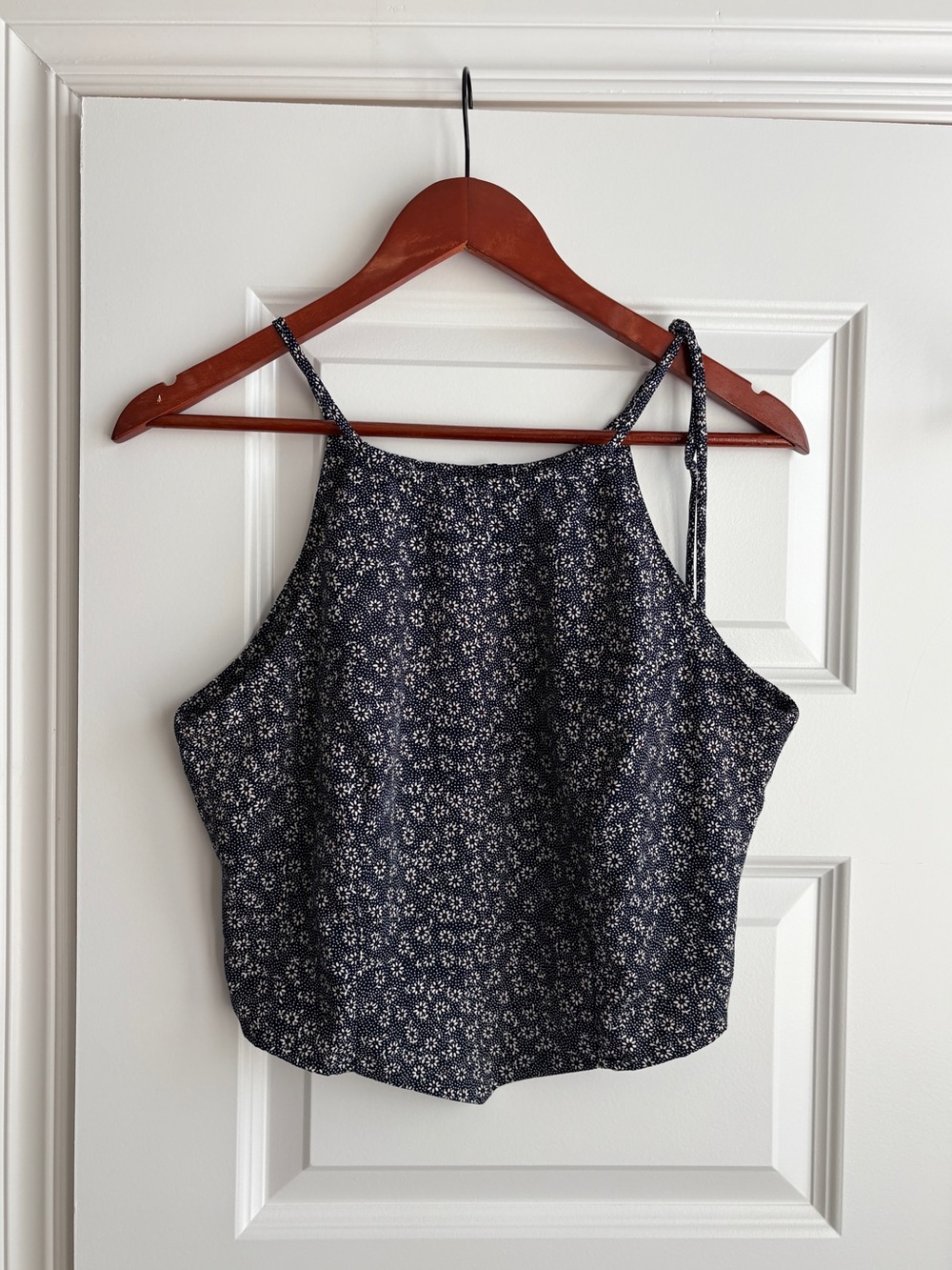 Banjo Dallas Texas Navy Ditsy Floral Tie Strap Crop Tank Top western
